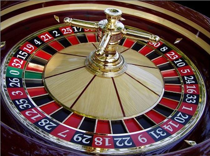 Casino Kings کھلاڑیوں کے لیے لائیو کیسینو سیکشن
